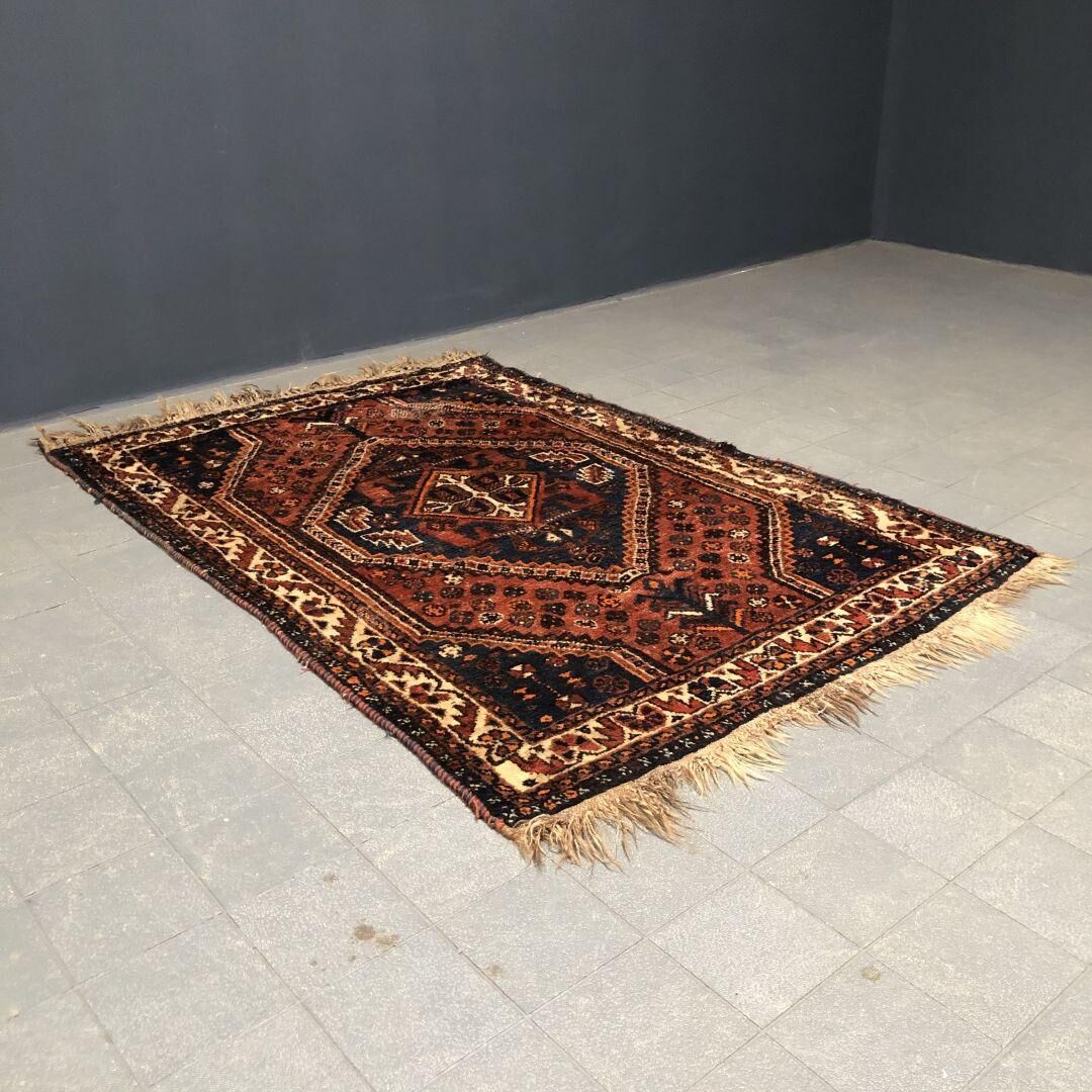 Tapis persan tissé à la main 162x110cm