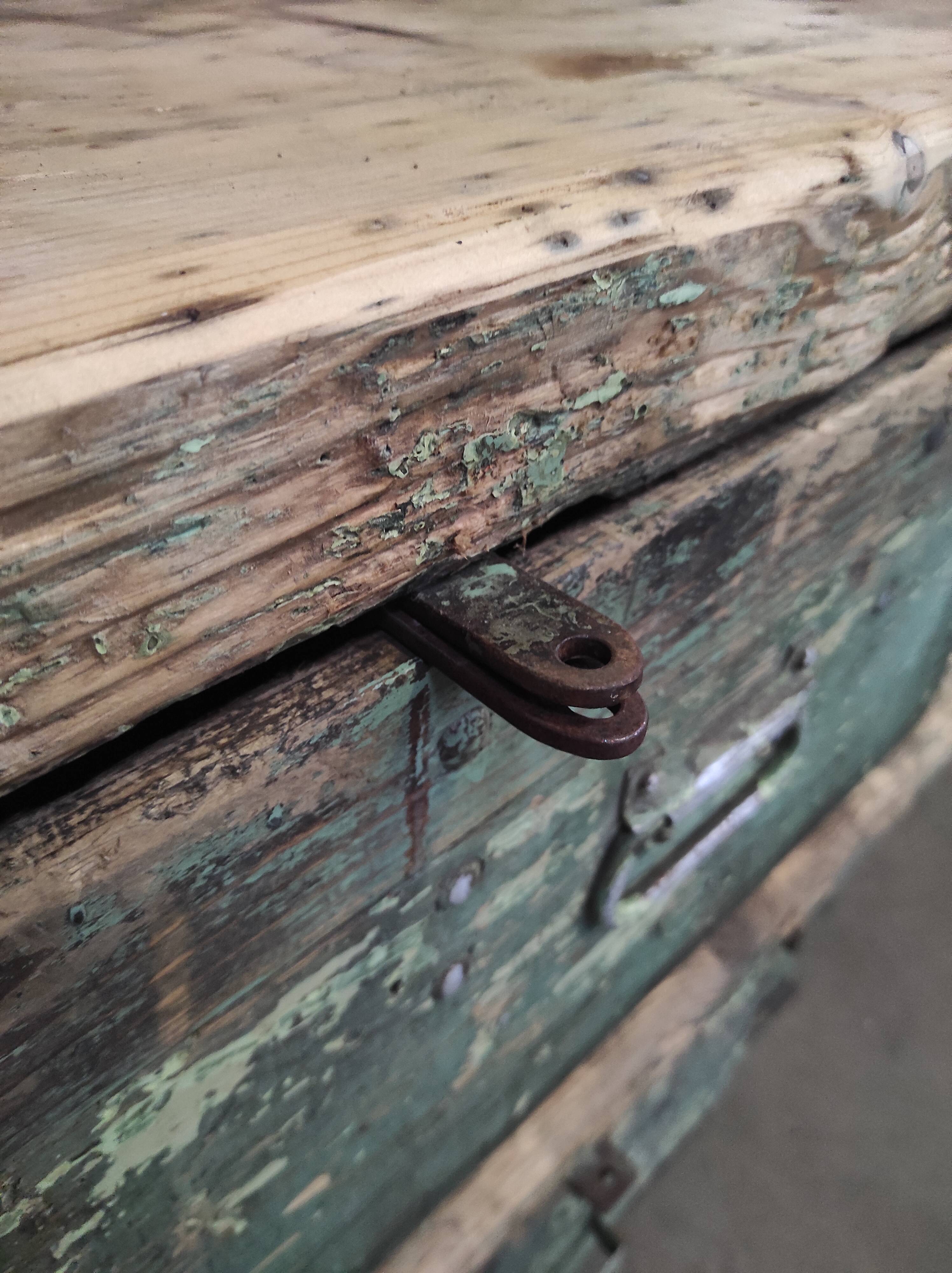 Industrial workbench – metal drawer cabinet with 8 drawers