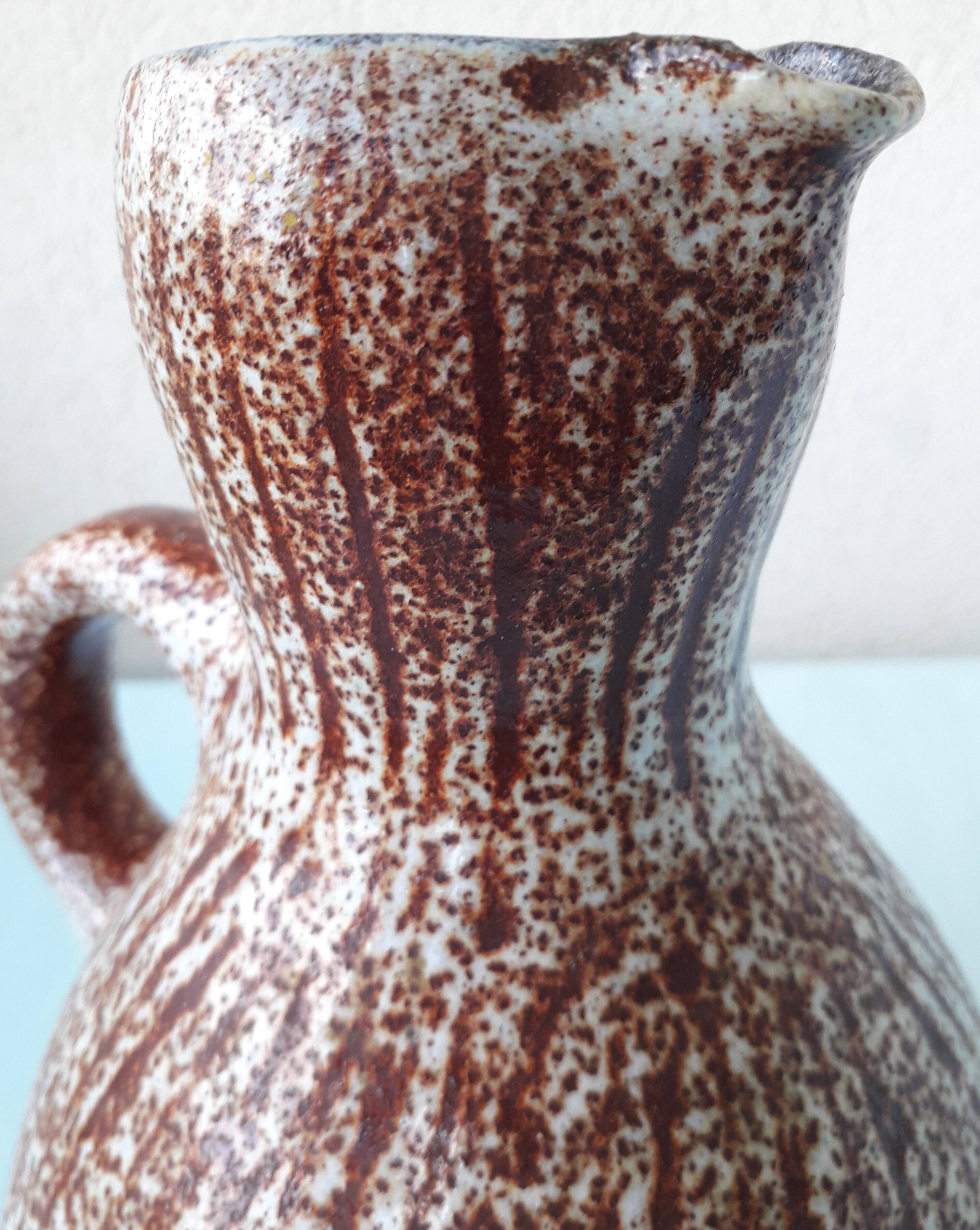 Ceramic jug Accolay