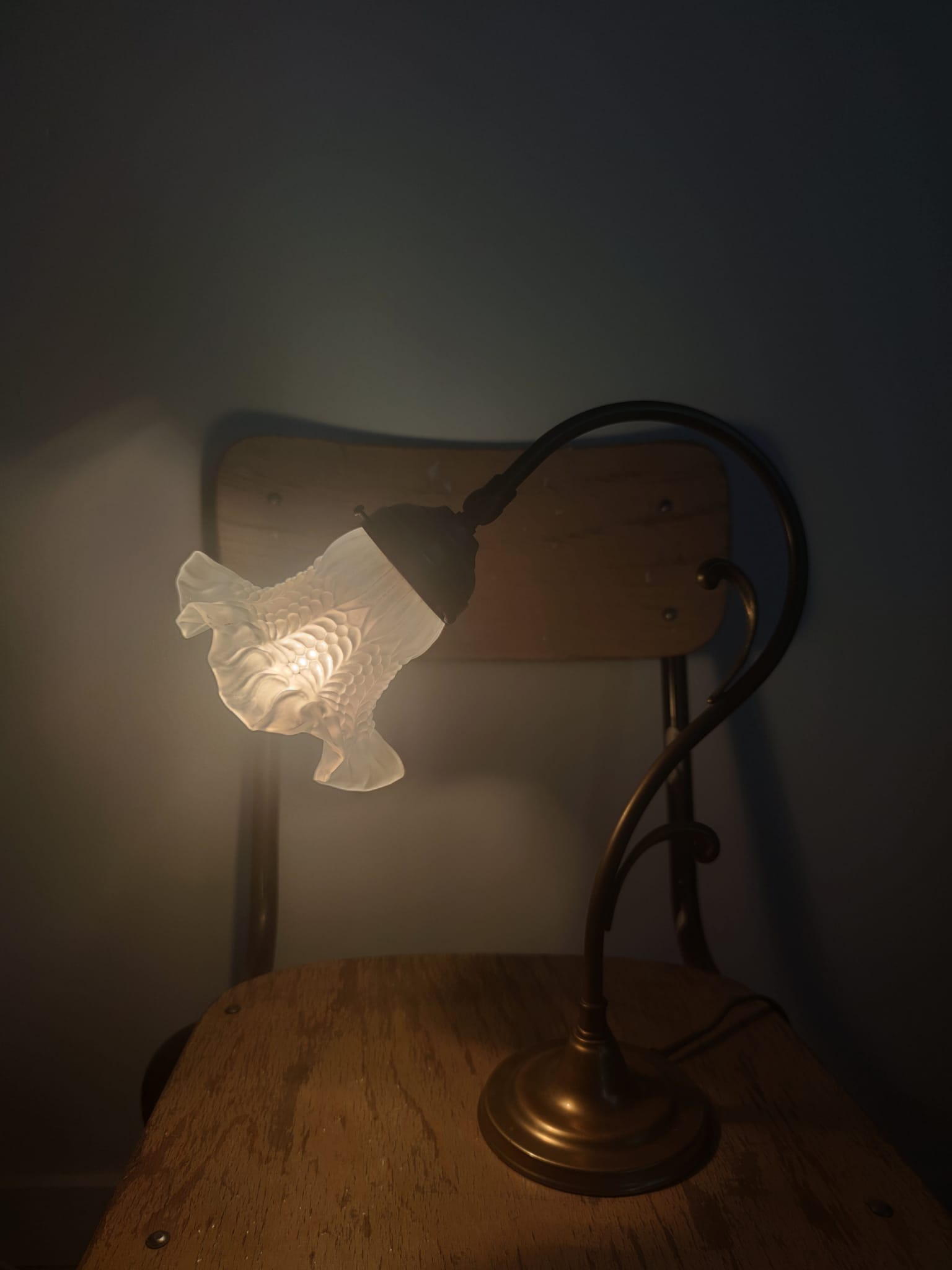 Table lamp in brass art deco tulip 1930
