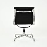 Black office chair by Charles & Ray Eames for Herman Miller, 1960s