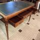 Bureau Type Louis XVI en merisier et cuir