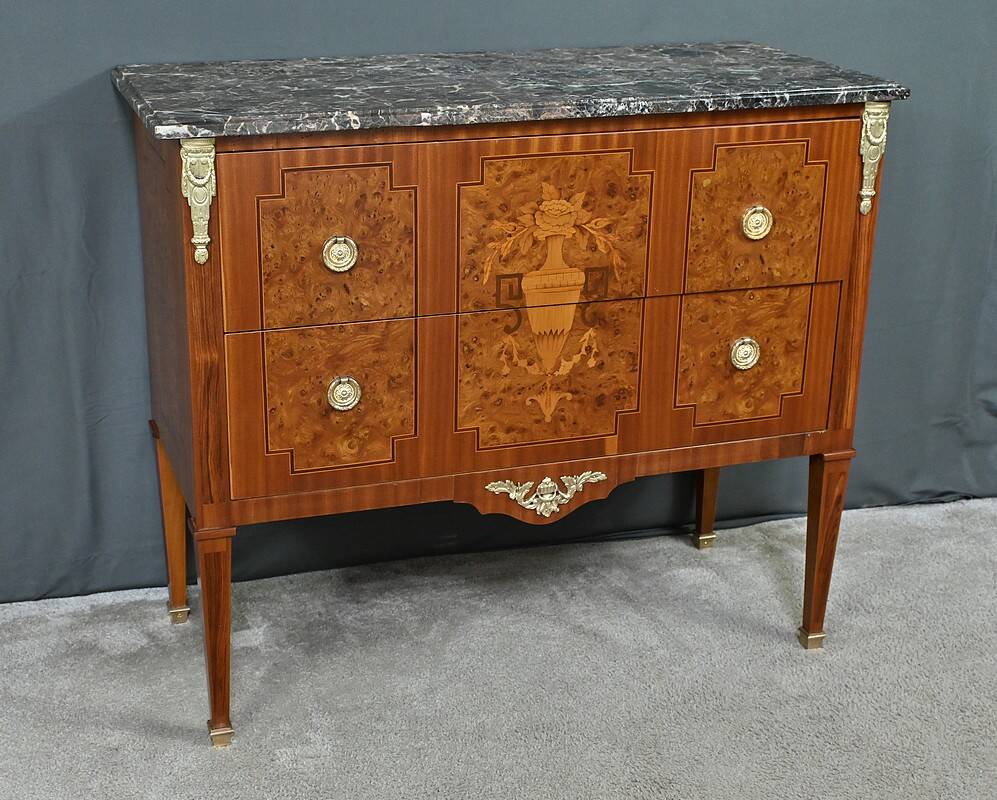 Commode sauteuse en marqueterie, style Louis XVI – milieu XXe