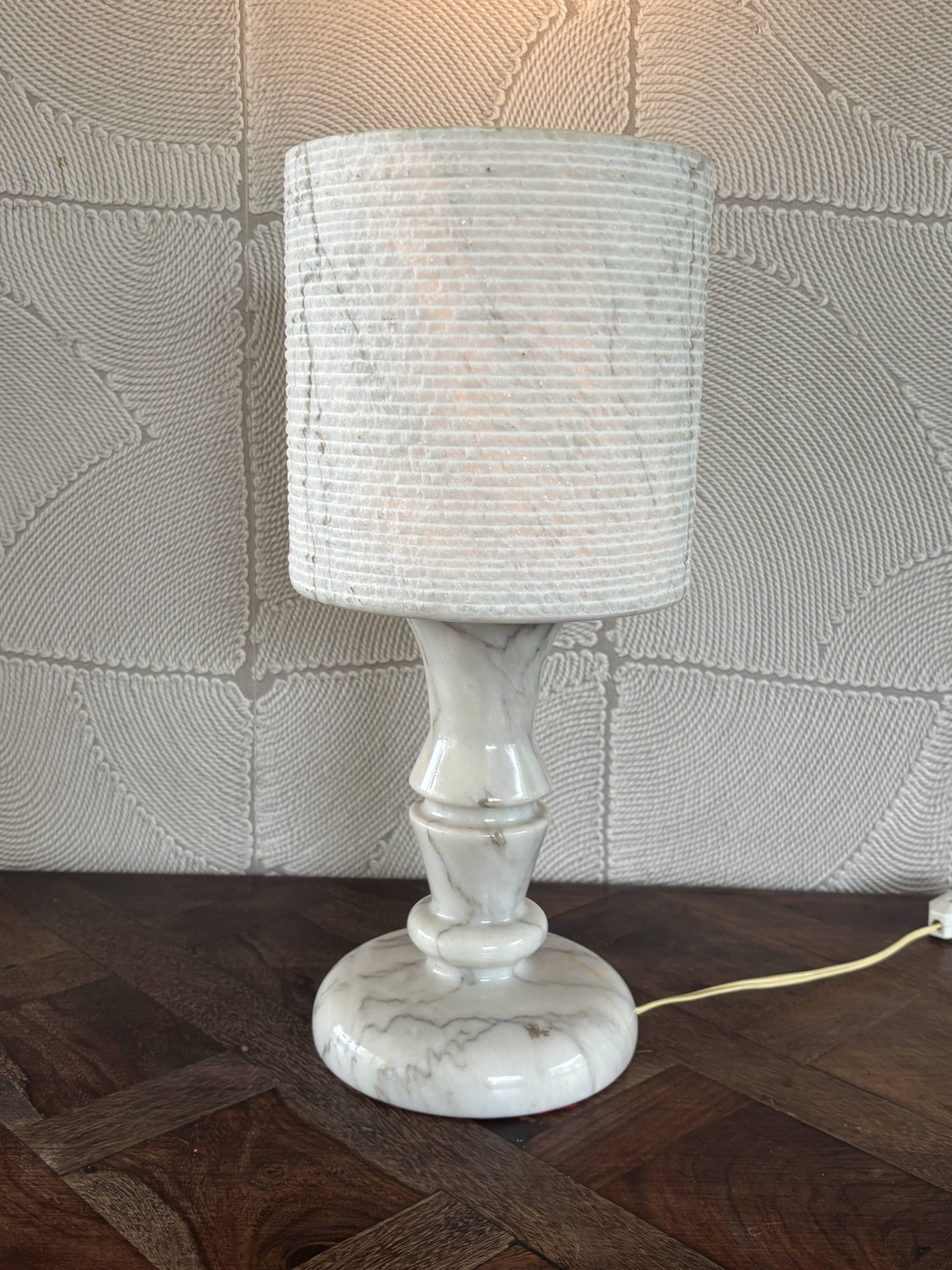 Vintage table lamp alabaster lamp, Italy 1960 minimalist