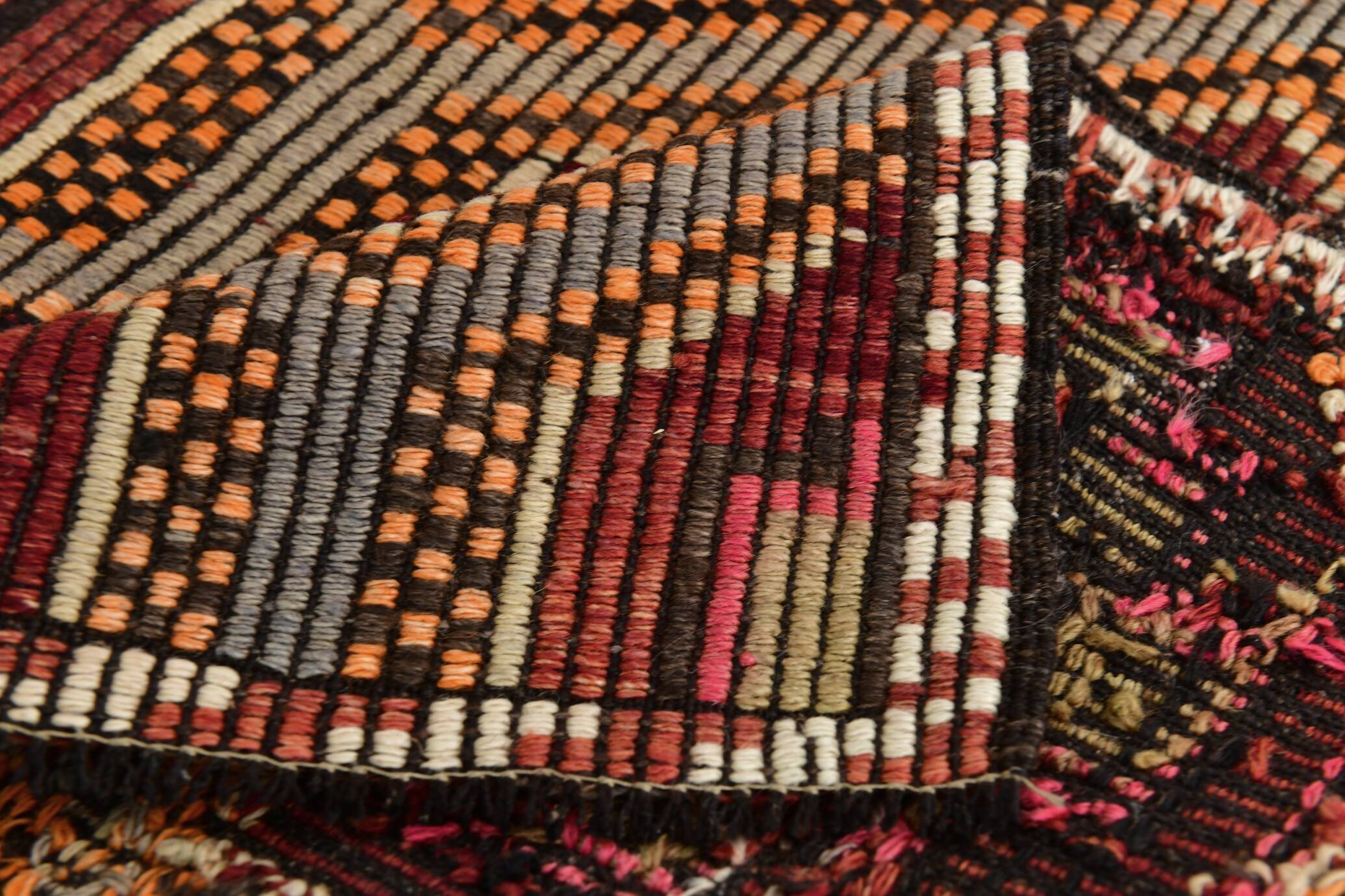 6x10 Geometric Pattern Vintage Kilim Rug, 188x309 Cm