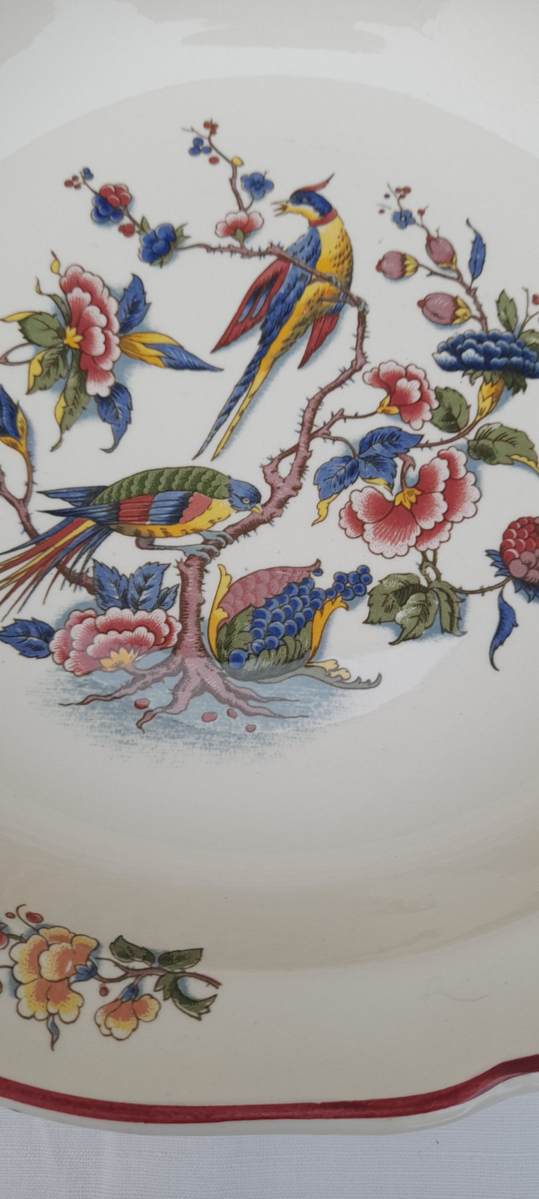 Hollow round plate in Earthenware Villeroy & Boch