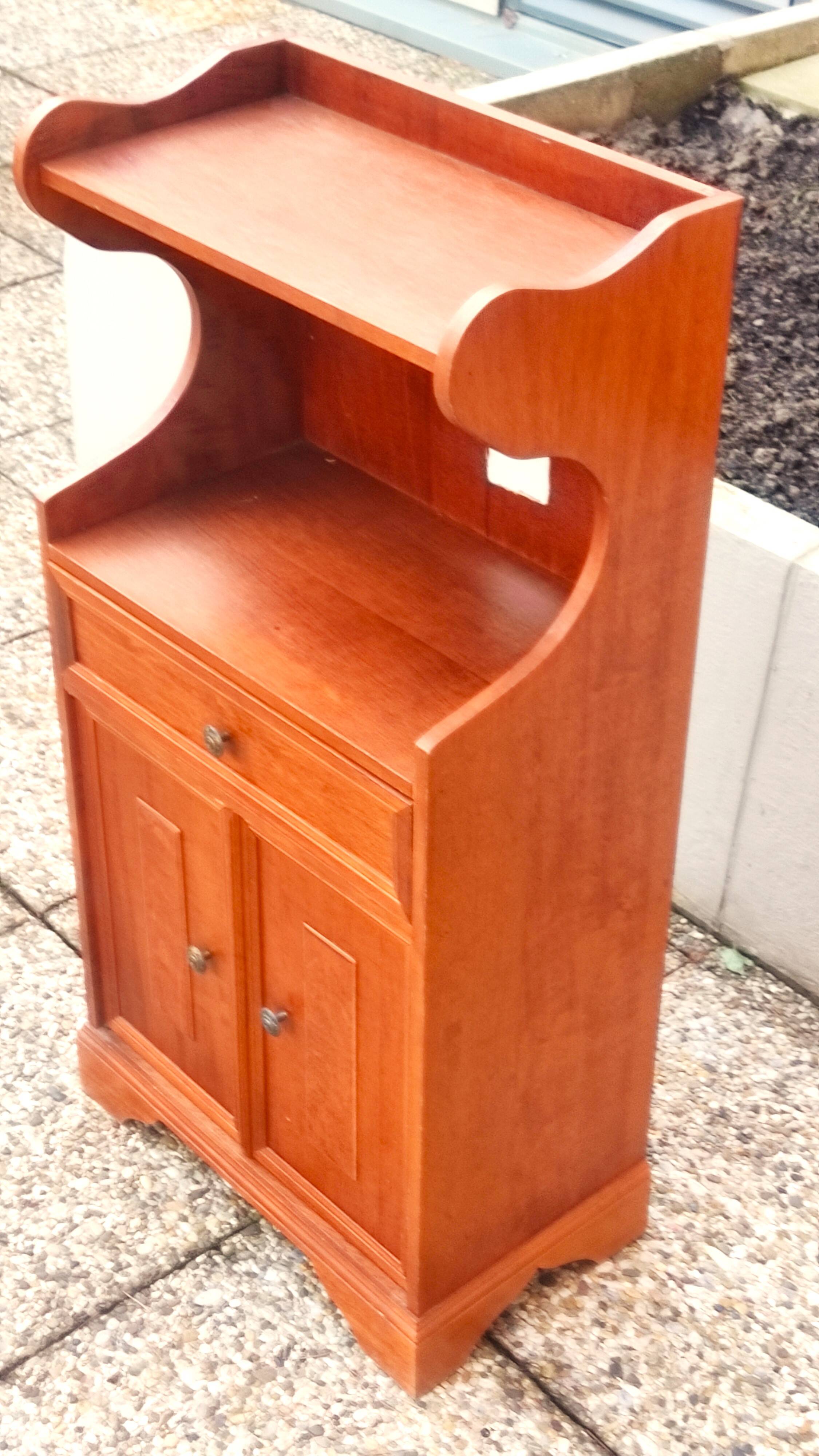 Cherry wood bedside table, Louis-Philippe style