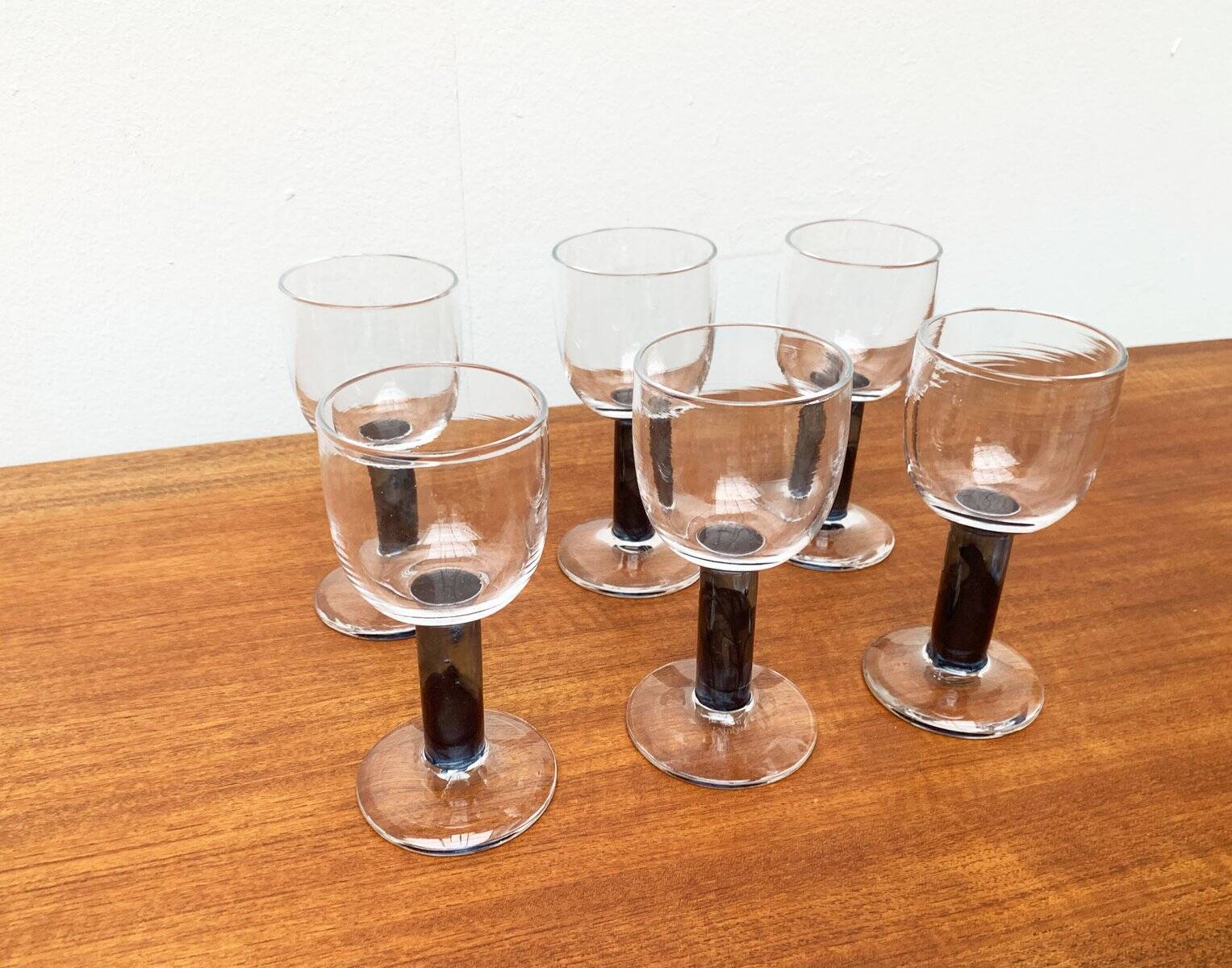 German wine glasses by Regina Kaufmann for Glashagen Hütte, set of 6.