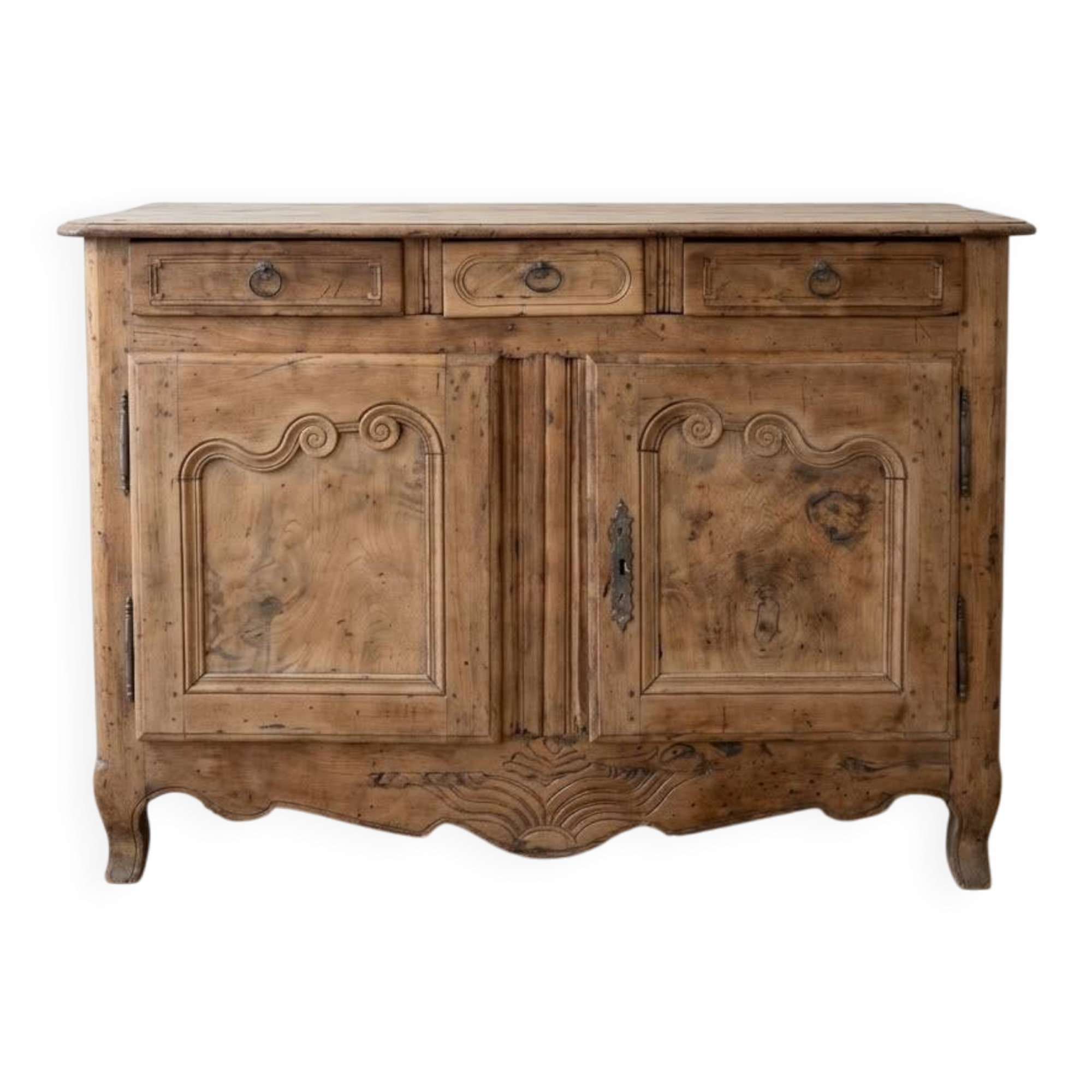 Low walnut sandblasted buffet