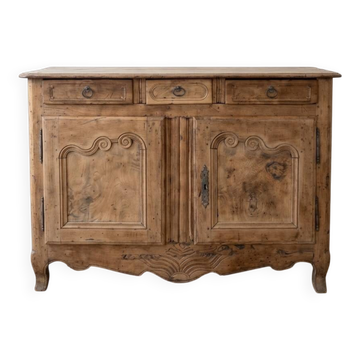Low walnut sandblasted buffet