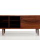 Enfilade Niels Otto Moller en palissandre modèle 20, années 1960.