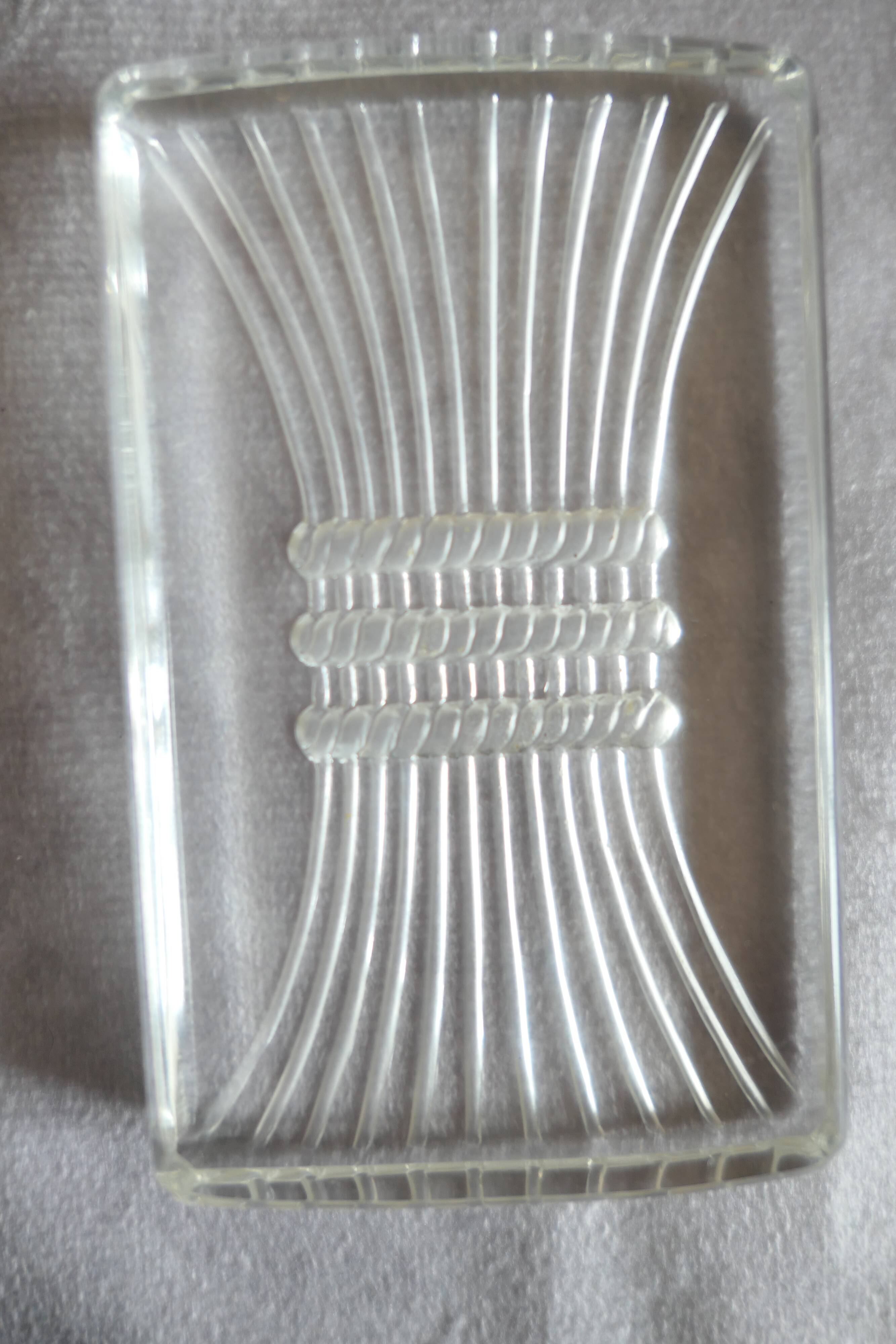 10 Lalique knife rests