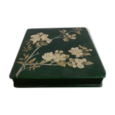 Boîte laque verte décor floral