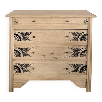 Art Deco chest of drawers
