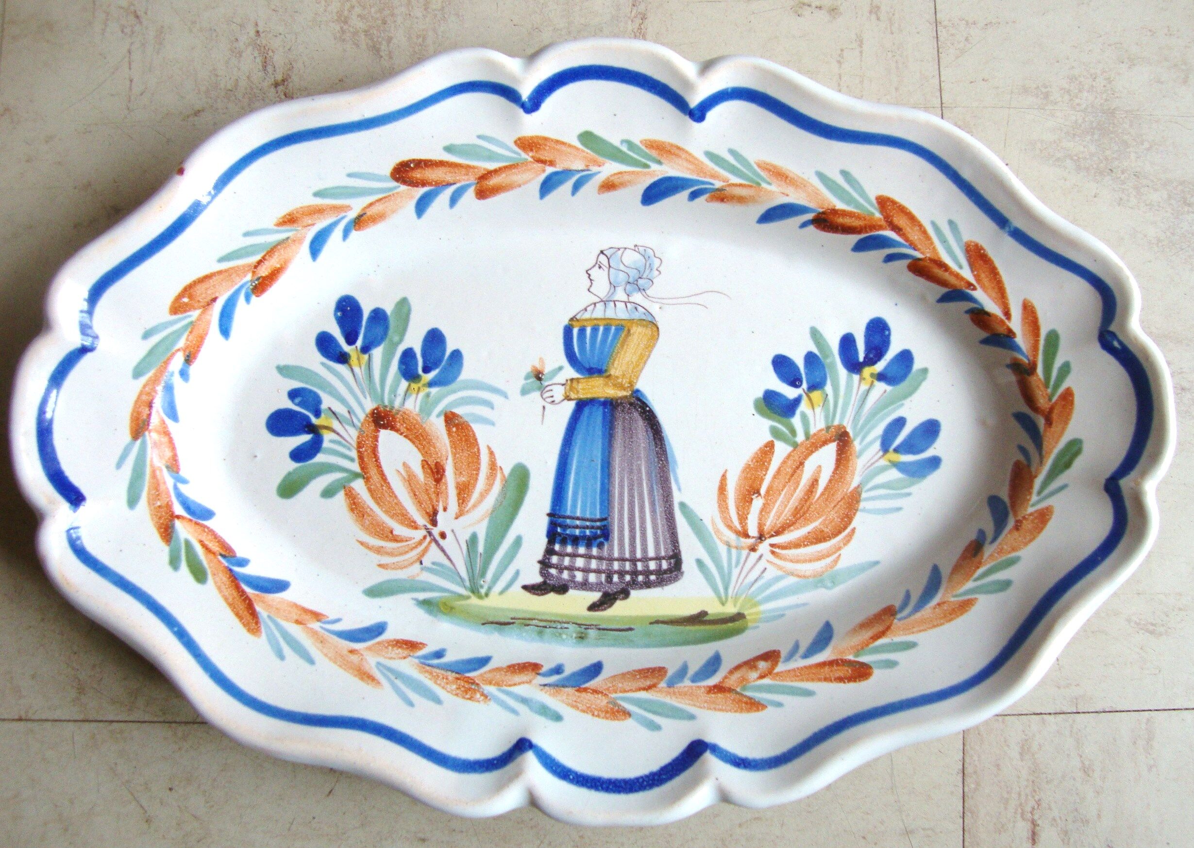 Oval earthenware dish Quimper old 19th