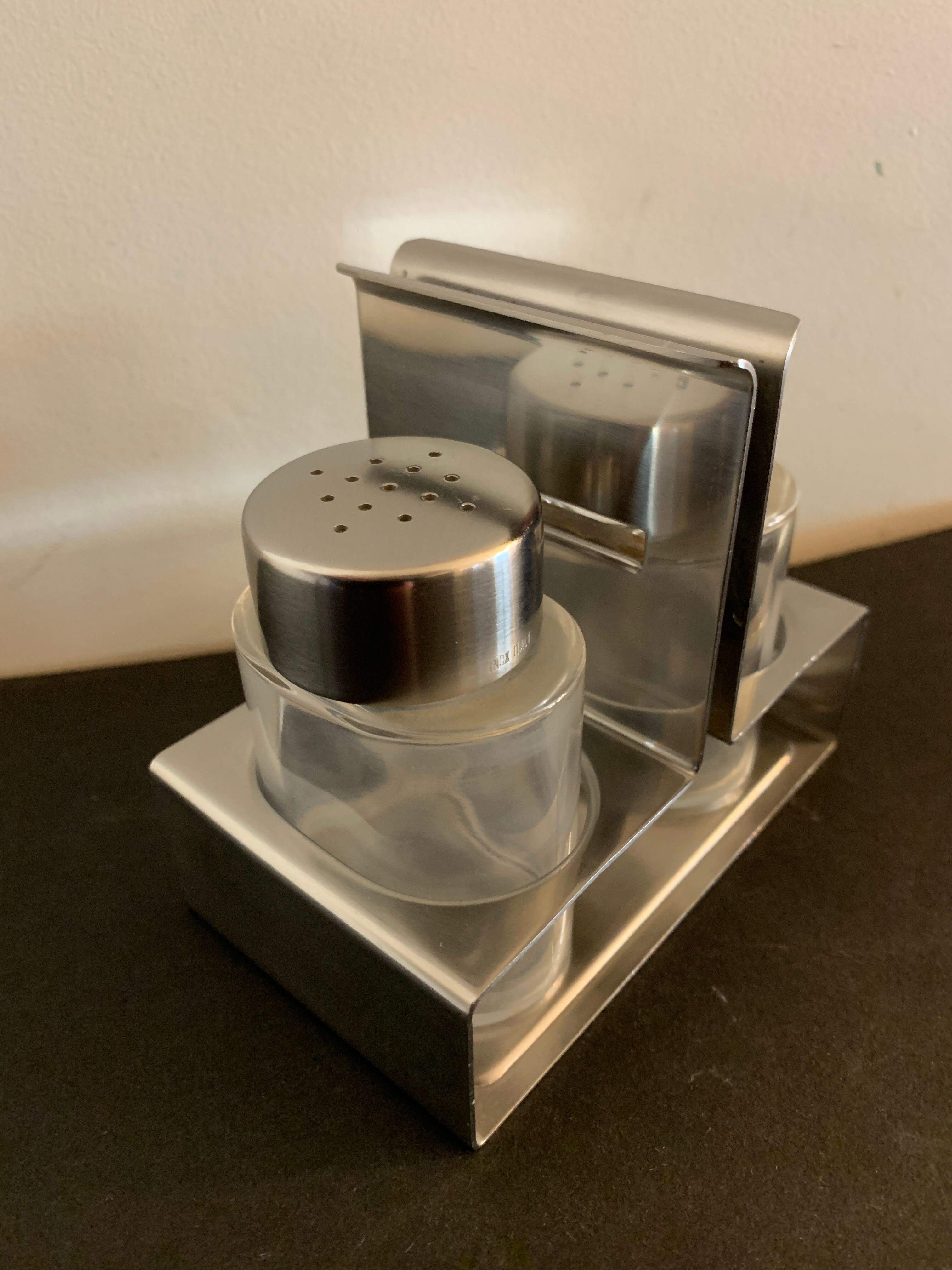 Italian salt and pepper shaker in stainless steel and Alessi glass, 1980