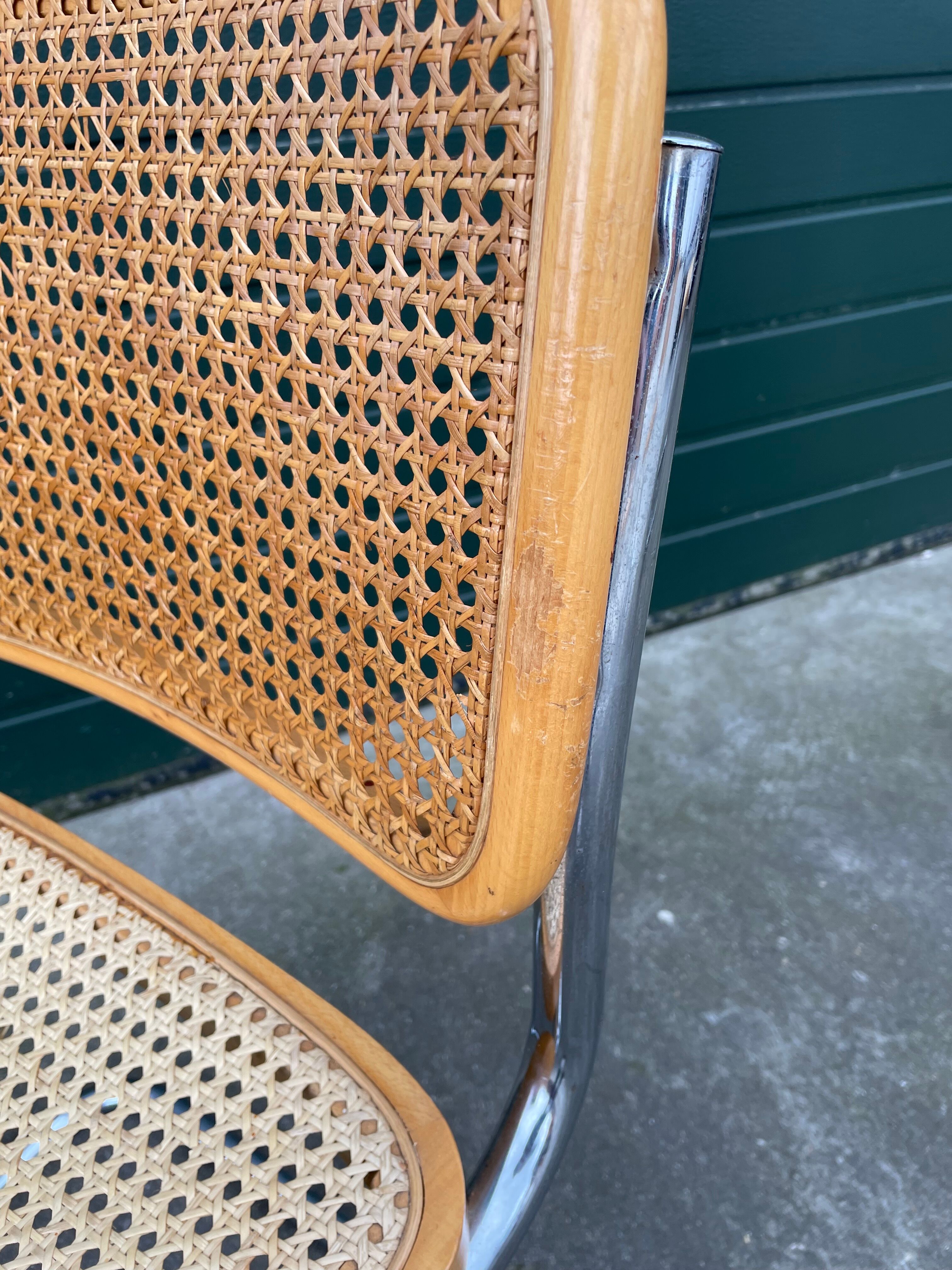 Lot de 4 chaises Cesca modèle b32 en chrome fabriqué en italie par Marcel Breuer