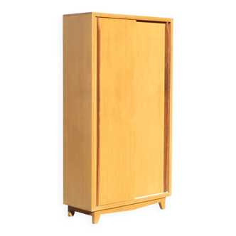 Charming small Scandinavian wardrobe with sliding doors - 1 hanging side