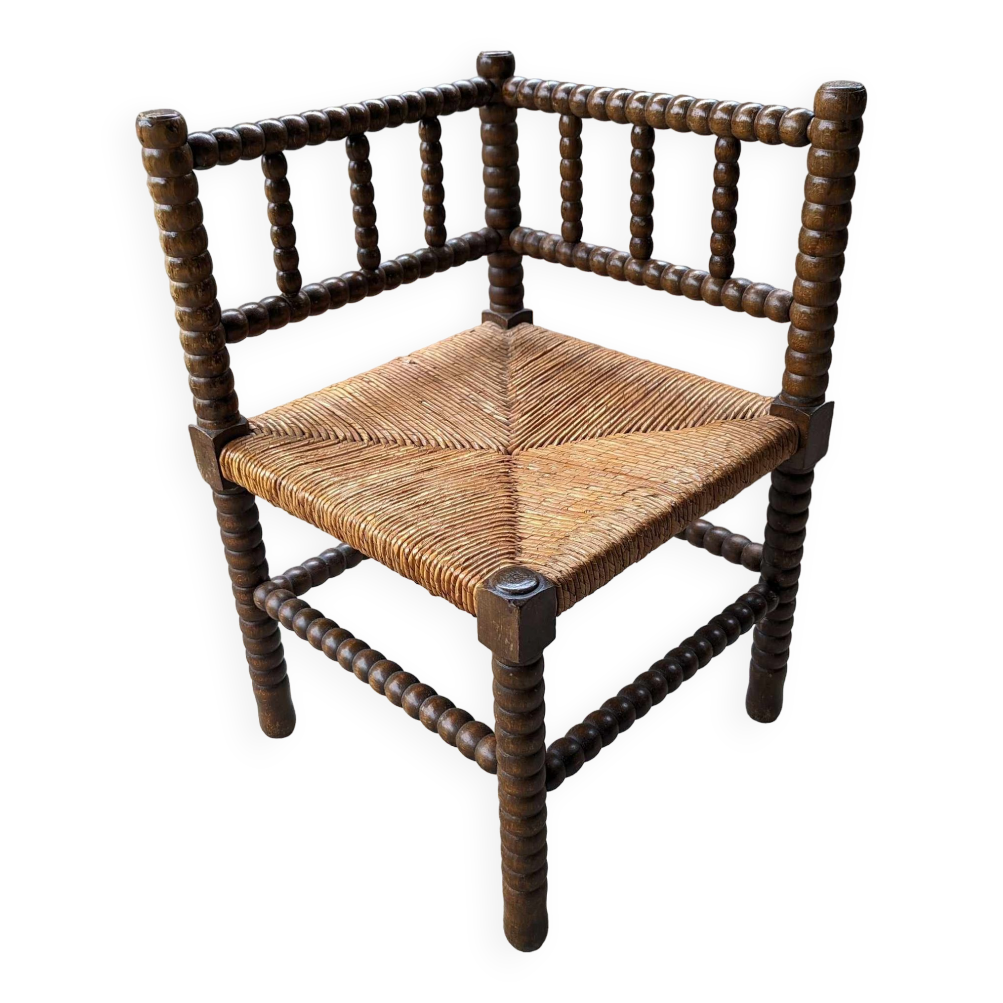 Corner chair in turned oak and canning