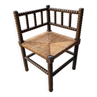 Corner chair in turned oak and canning