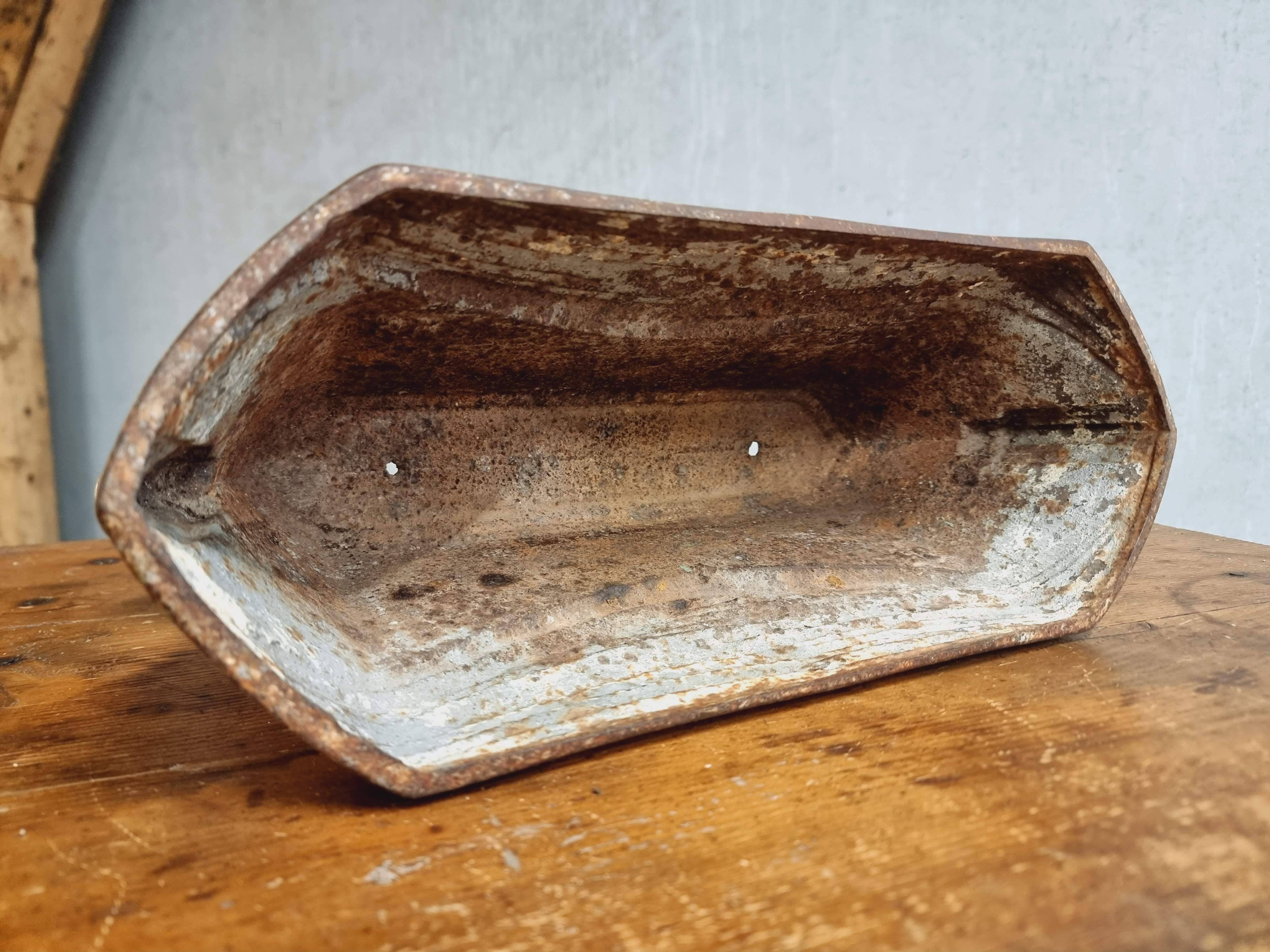 Antique cast iron jardinière French Art Nouveau