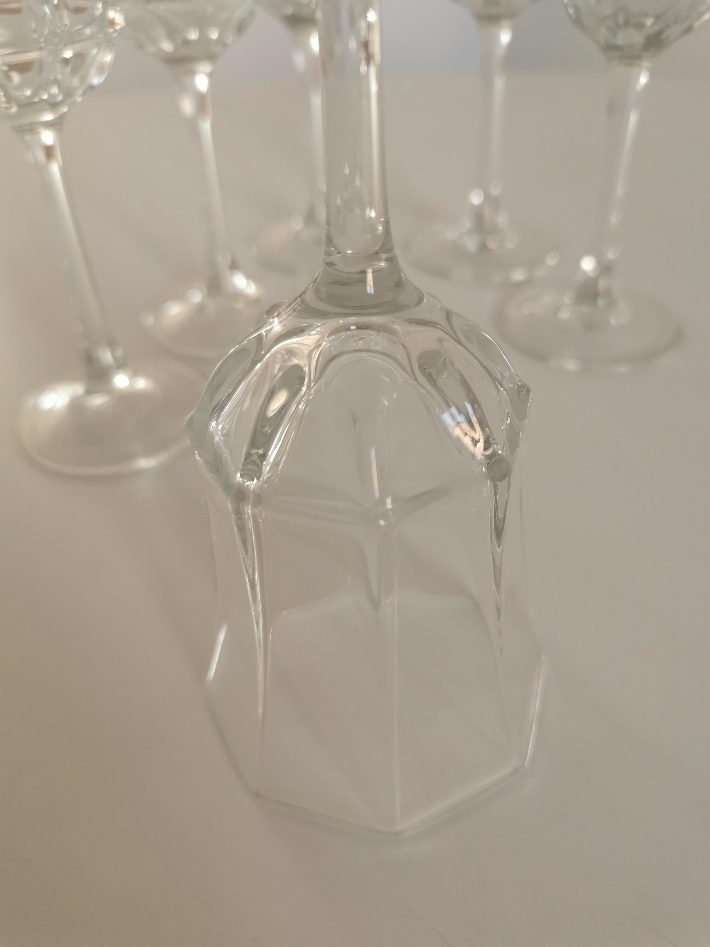 Service of 6 glasses a Vin Luminarc france