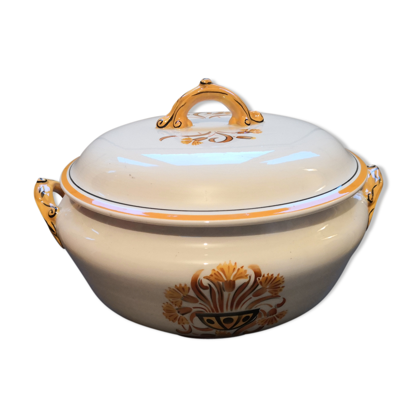 Soup tureen de Creil and Montereau