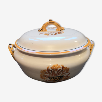 Soup tureen de Creil and Montereau