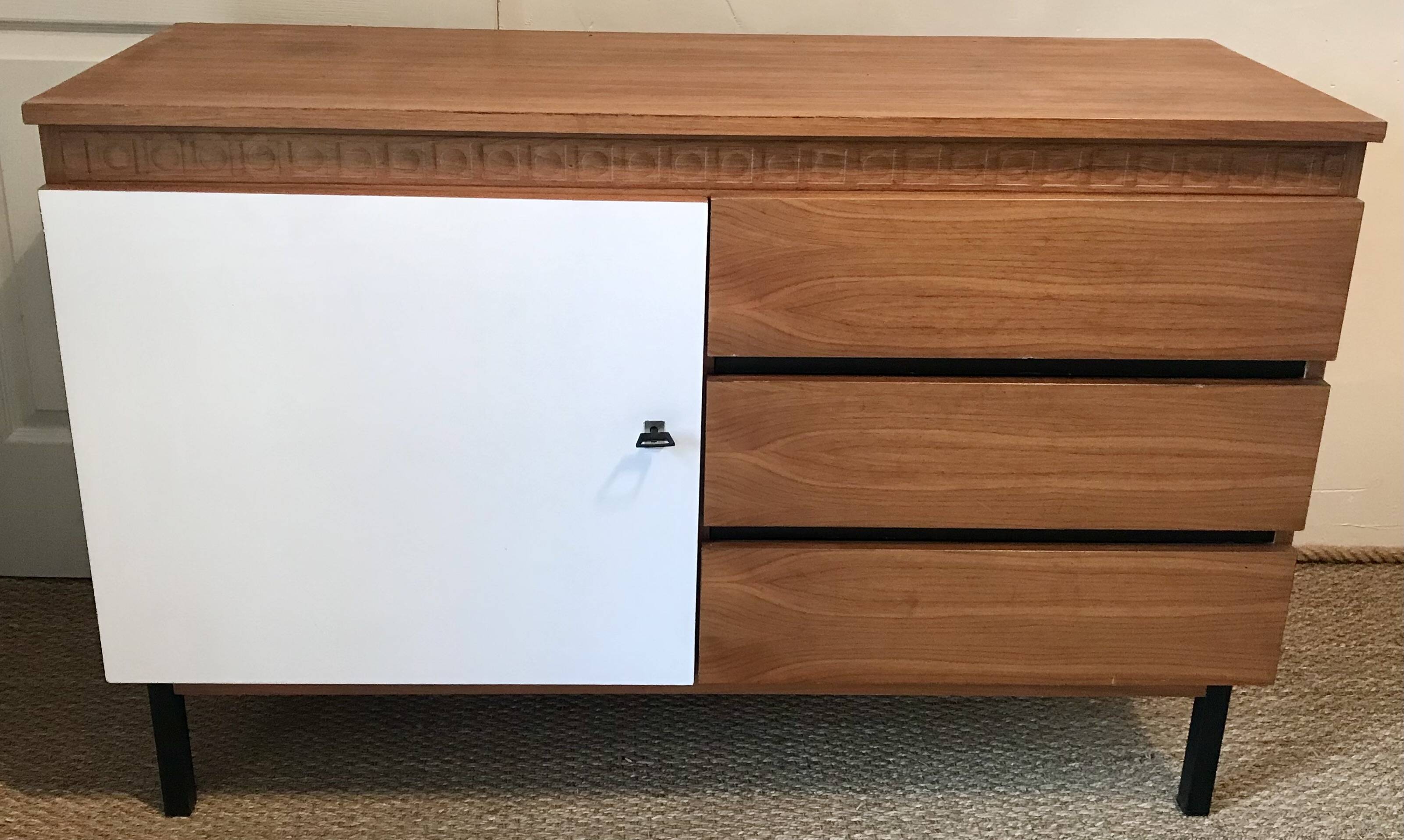 Vintage sideboard 1960-1980