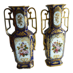 Paire de vases porcelaine décor