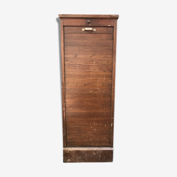 Cabinet with louver or curtain