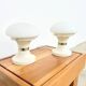 Paire de lampes champignon — Opaline blanche et métal laqué — Années 70