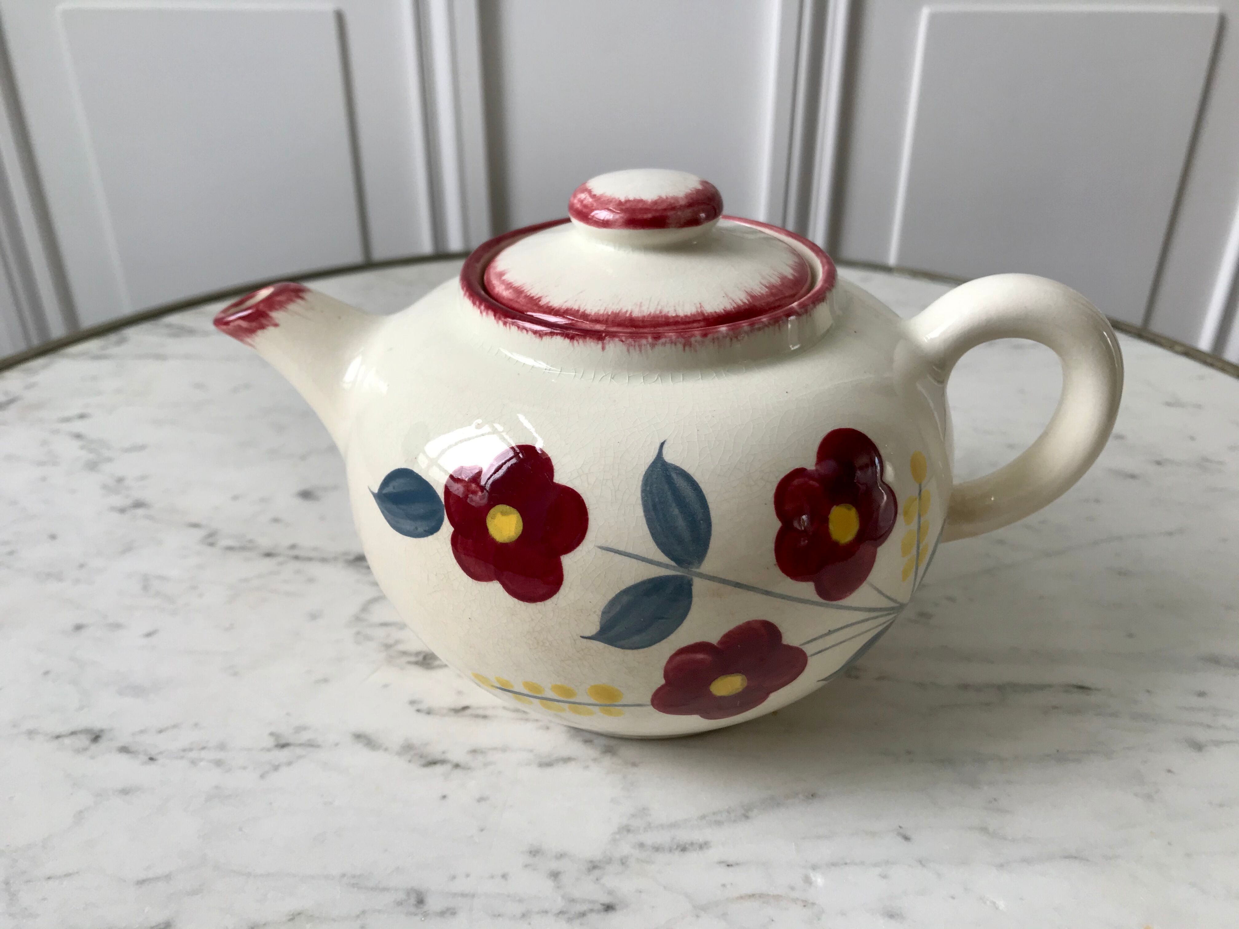 Teapot Salins model "Musette" years 20-30