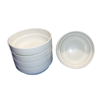White ceramic rice bowls