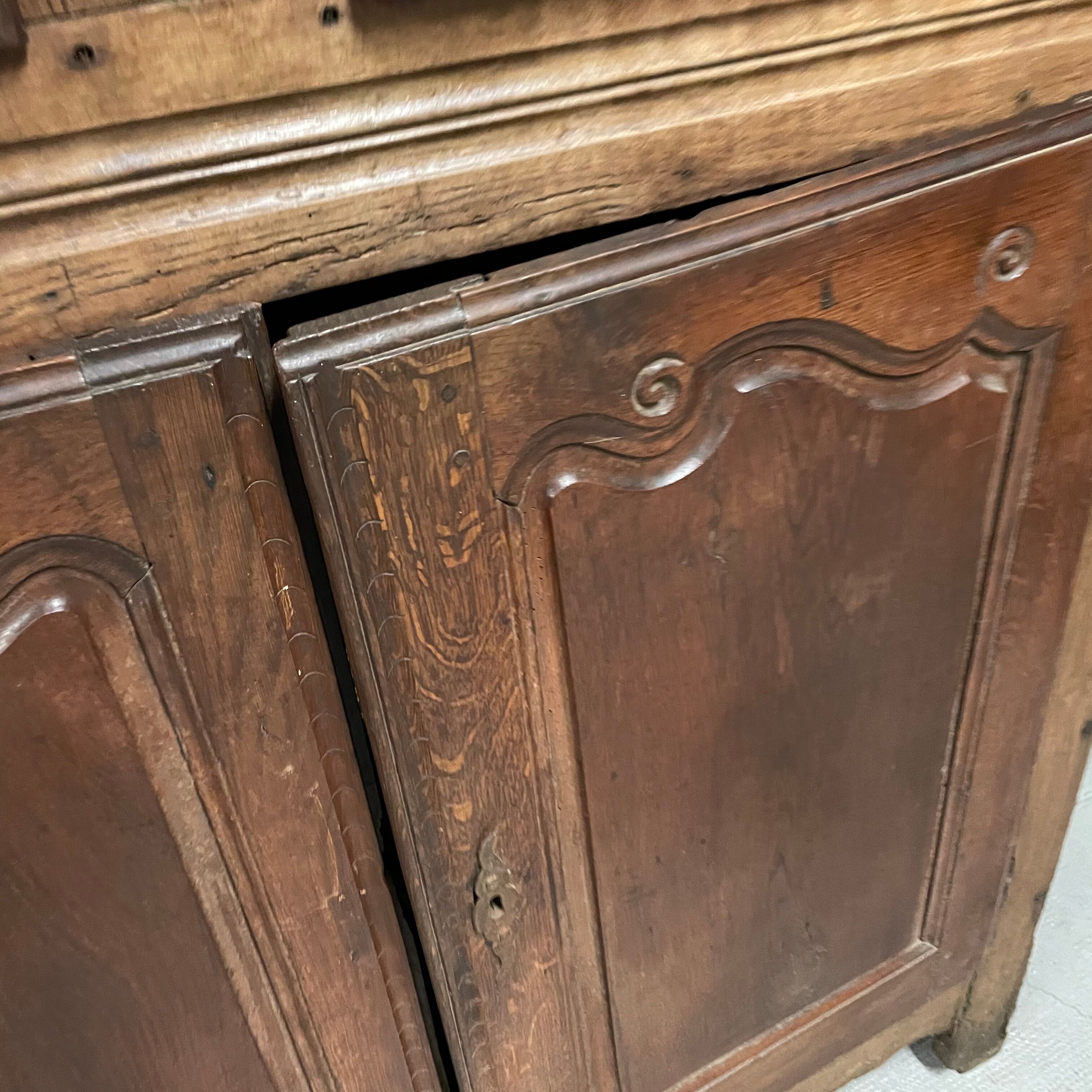 Buffet ancien XVIII Louis XV bois massif art populaire campagne enfilade meuble