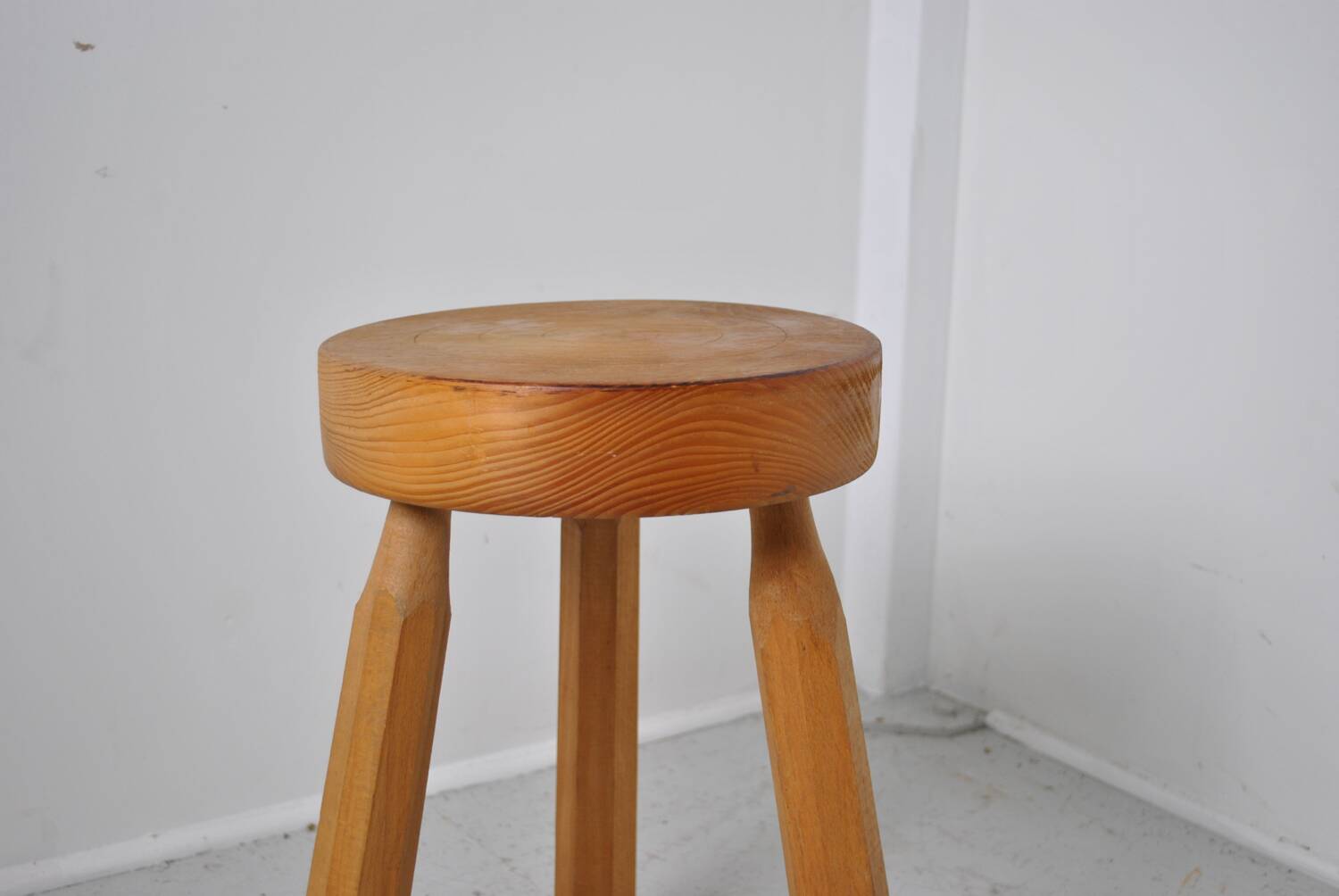 Tripod stool 1970