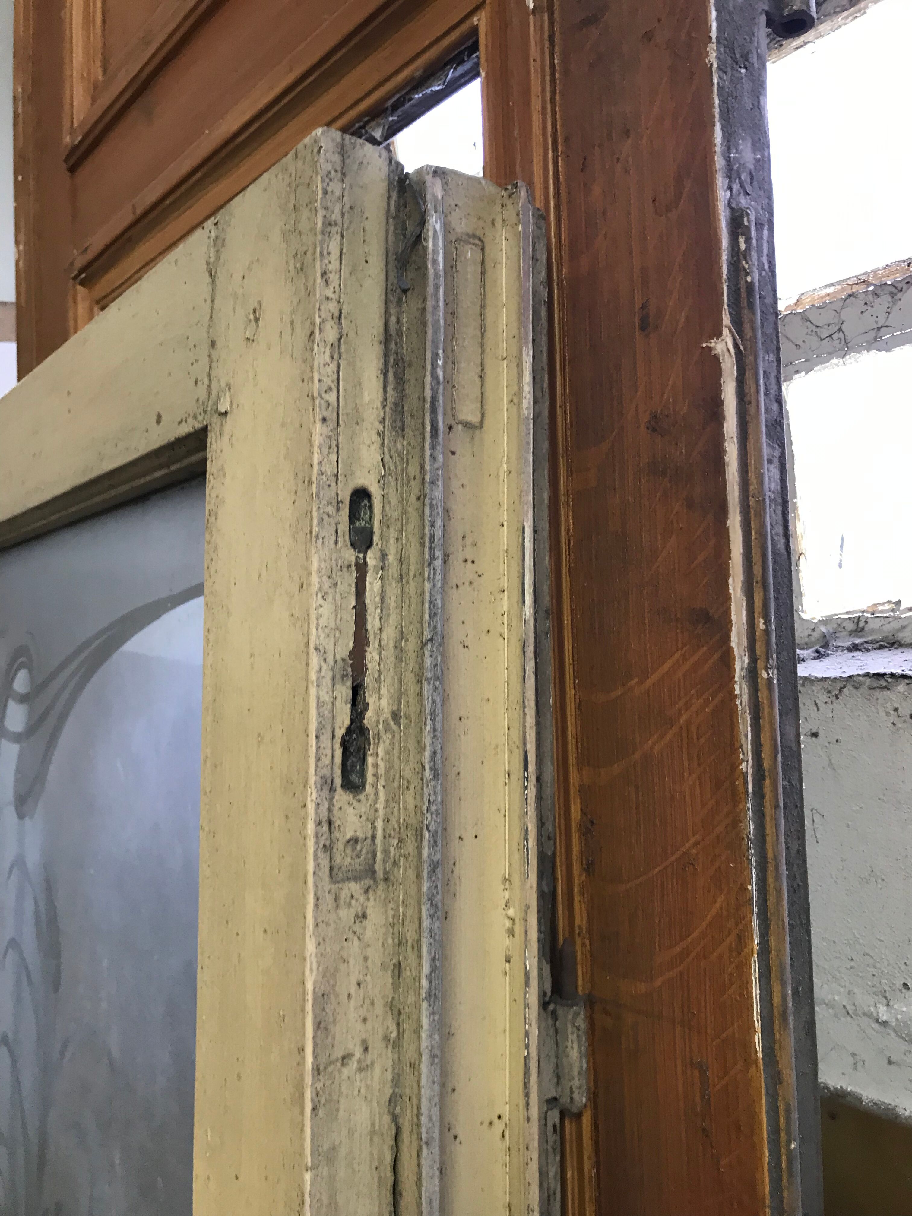 Three-door series engraved with acid