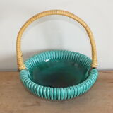 Empty basket vintage pocket in green ceramic and wicker