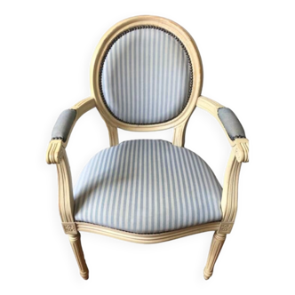 Louis XVI style white lacquered wood medallion armchair