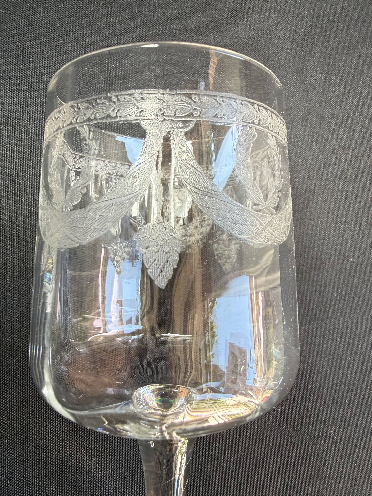 4 Water glasses – Guilloché crystal – Art Nouveau