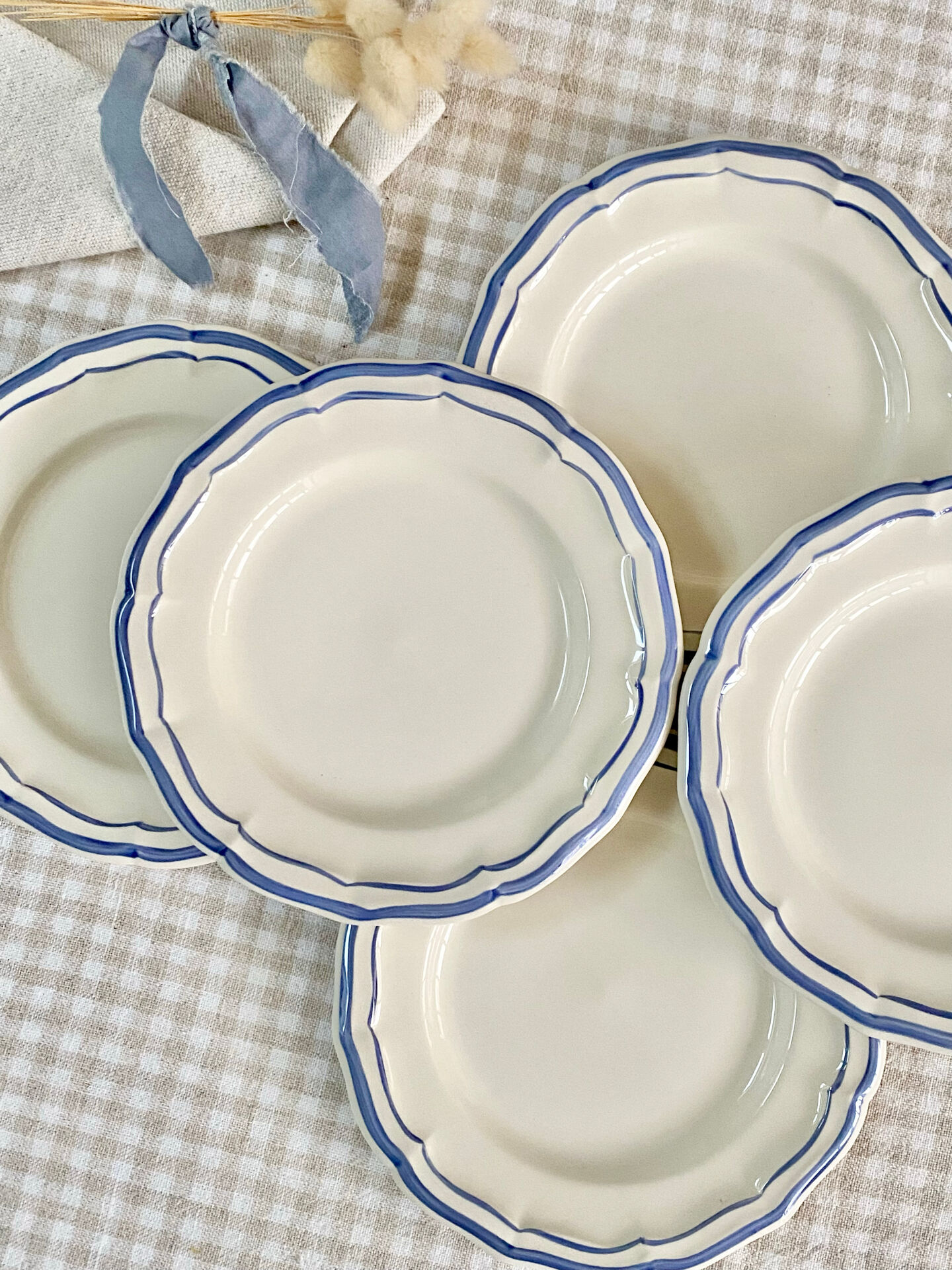Gien plates