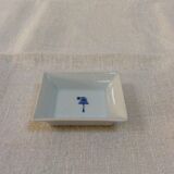 Emptu pocket in porcelain