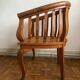 Fauteuil colonial canné en bois exotique