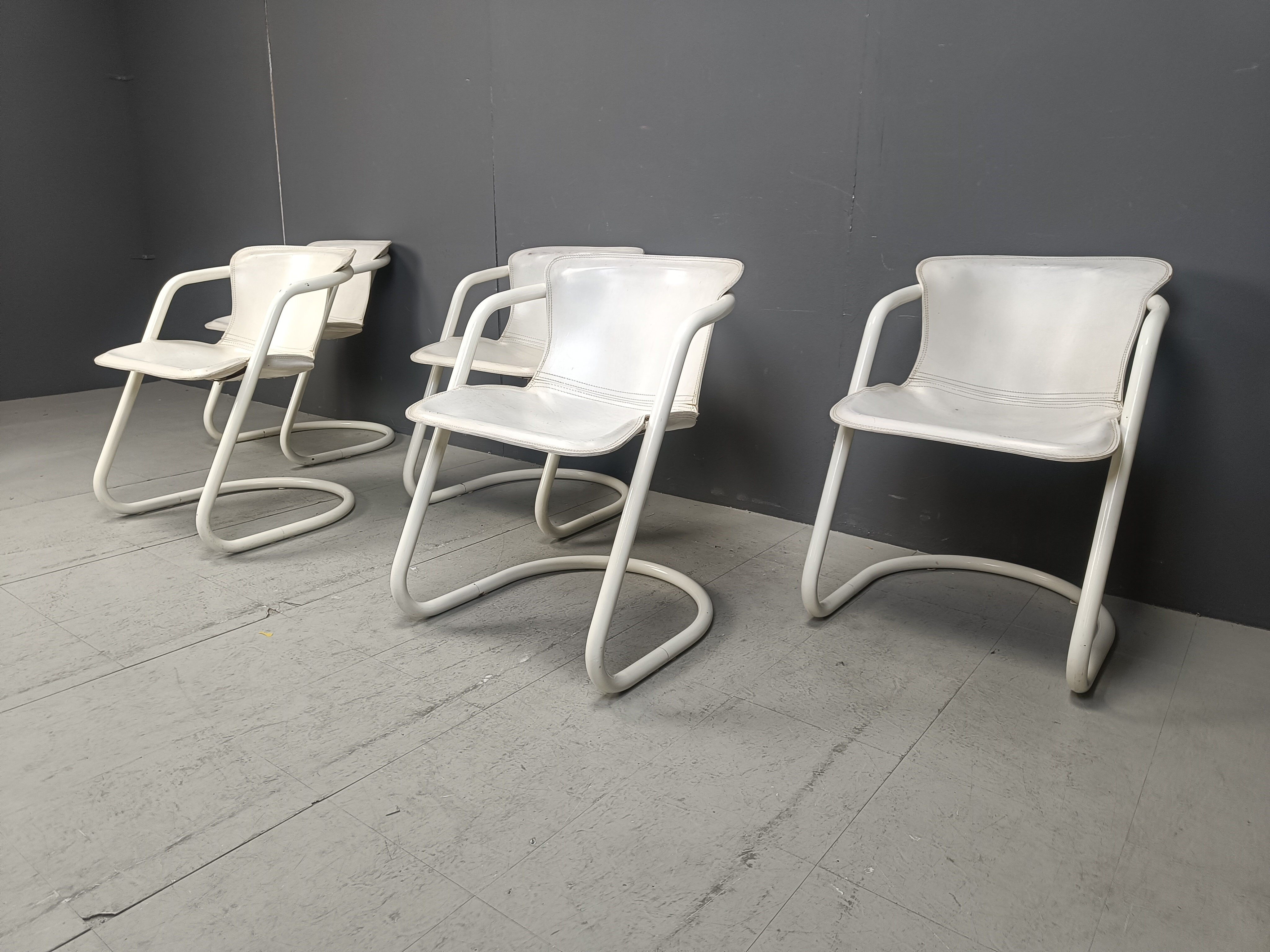 Vintage dining chairs by Metaform, set of 5 - 1970s