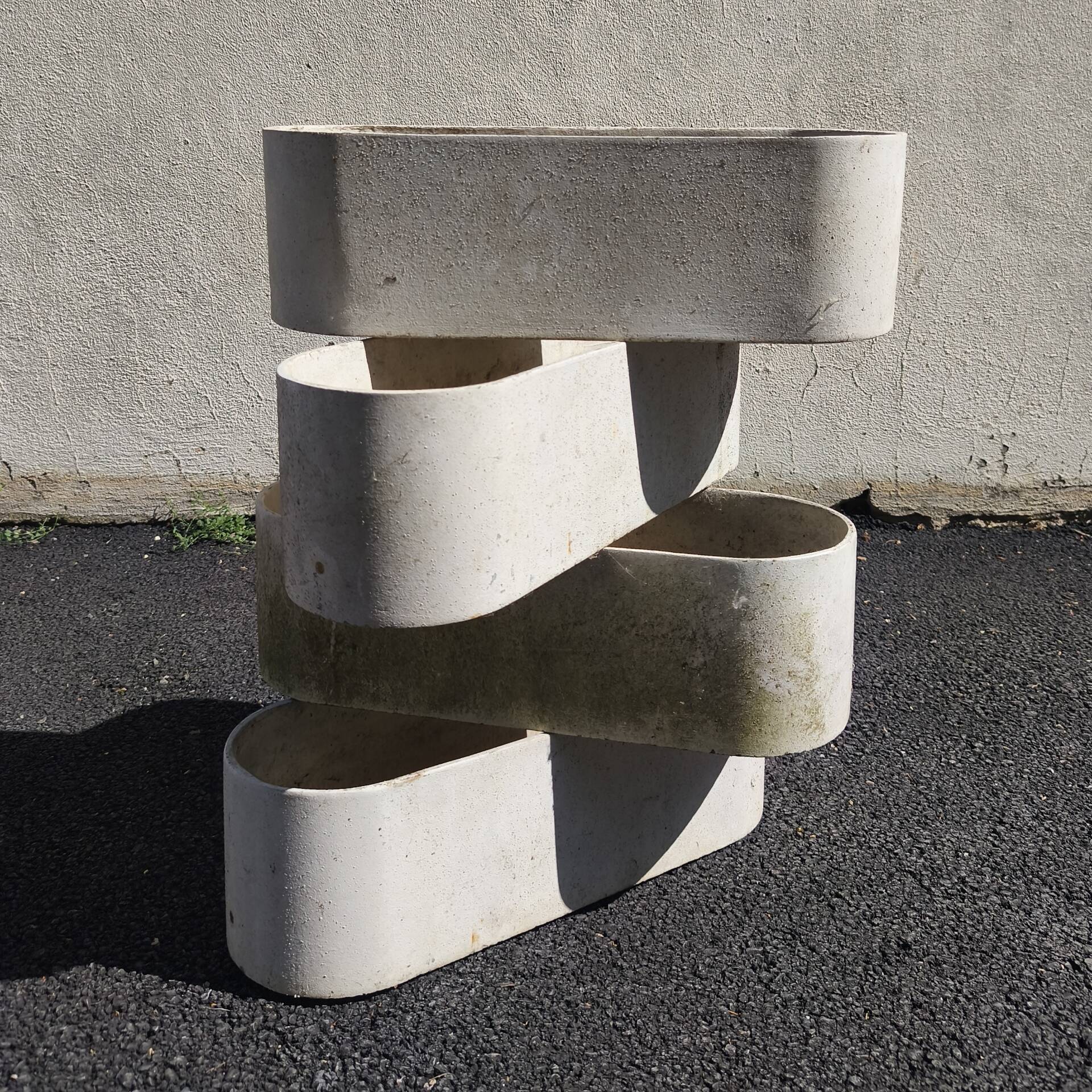4 fibrecement planters by Eternit, design by Willy Guhl.