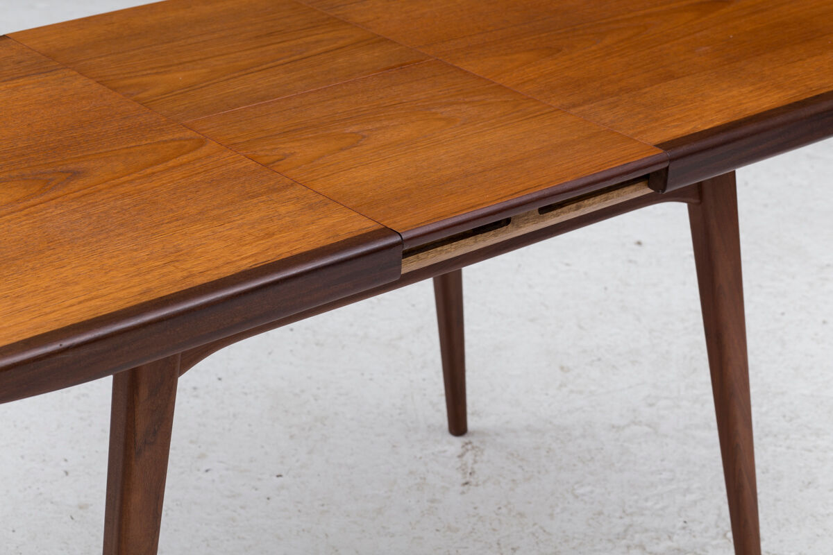 Dining table by Louis Van Teeffelen for Wébé, Dutch design, 1960’s