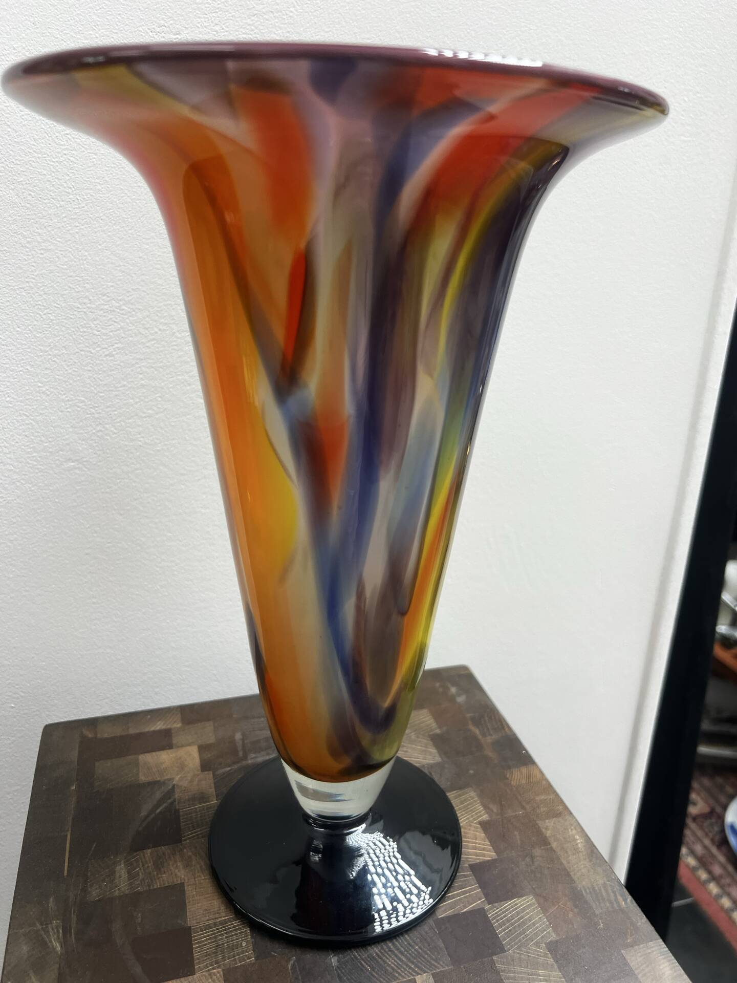 Multilayer blown glass cone vase 1960 - vintage retro Murano Schn