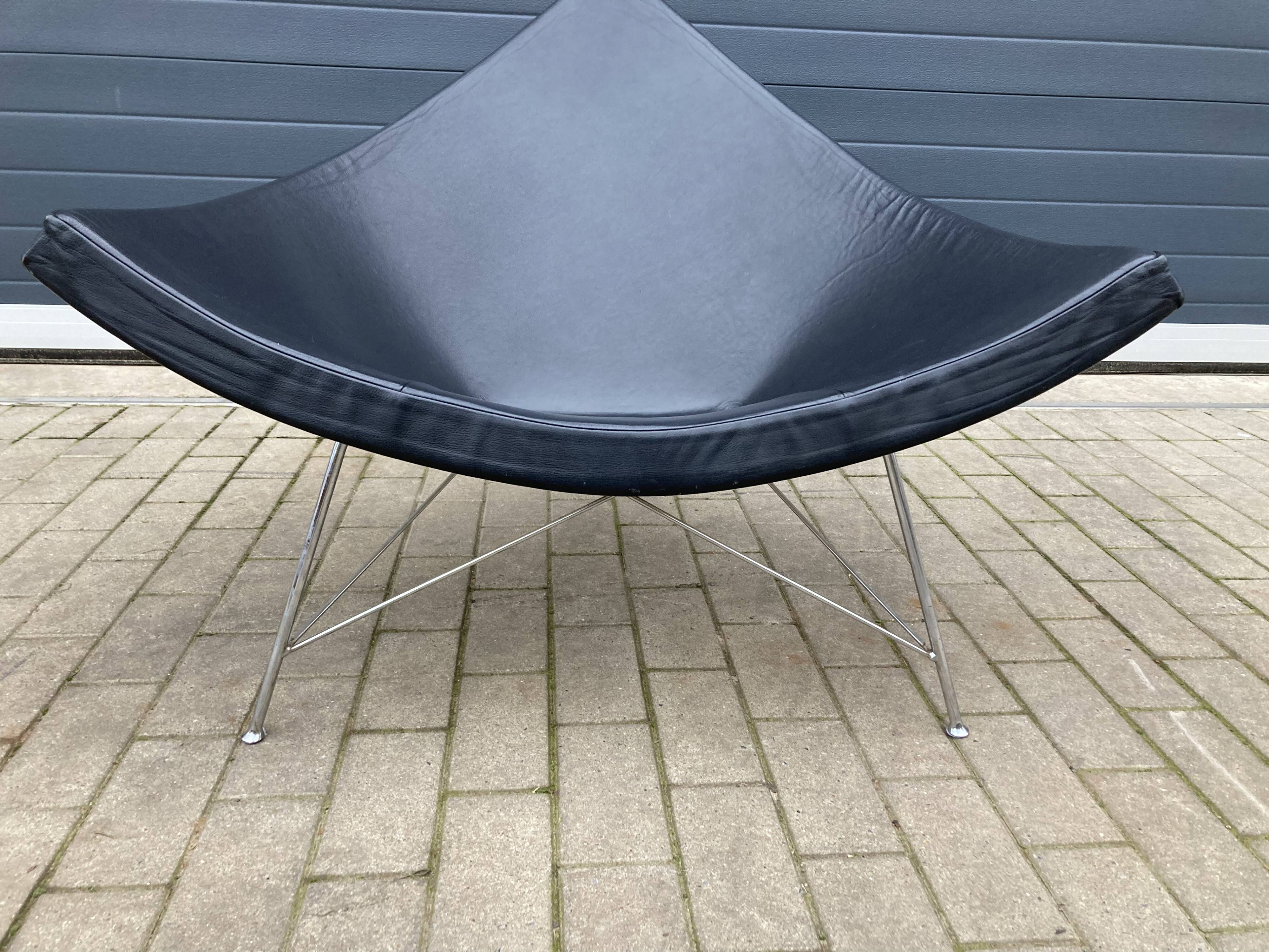 Vitra Coconut Chair de George Nelson, cuir noir