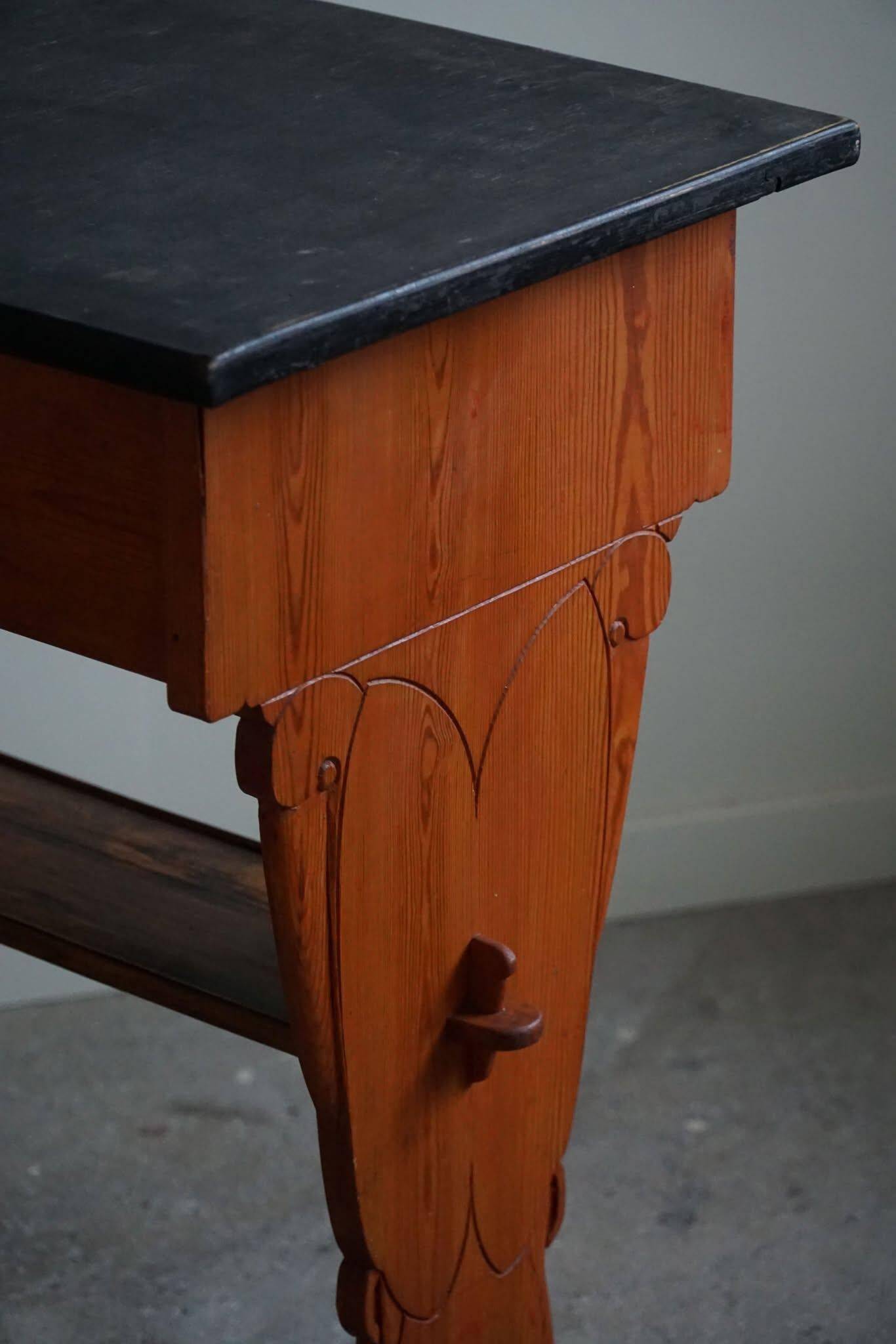 Swedish Gustavian 19th-century bureau / side table, handcrafted and antique