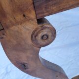 Large tray table